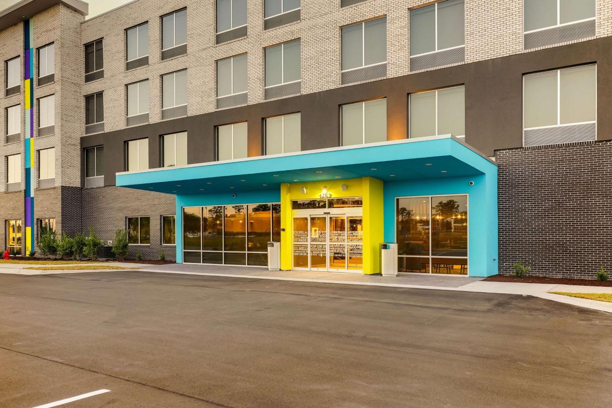 Готель Tru By Hilton Leland Wilmington Екстер'єр фото