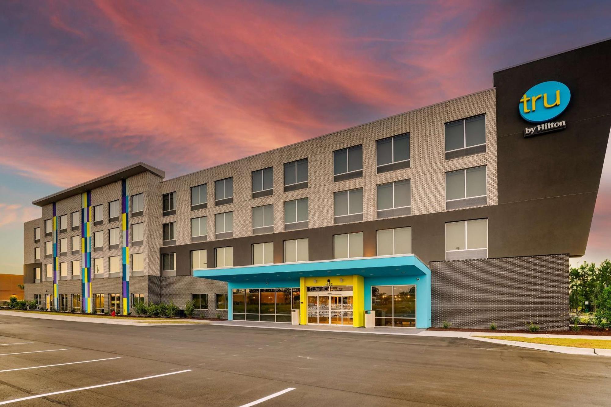 Готель Tru By Hilton Leland Wilmington Екстер'єр фото