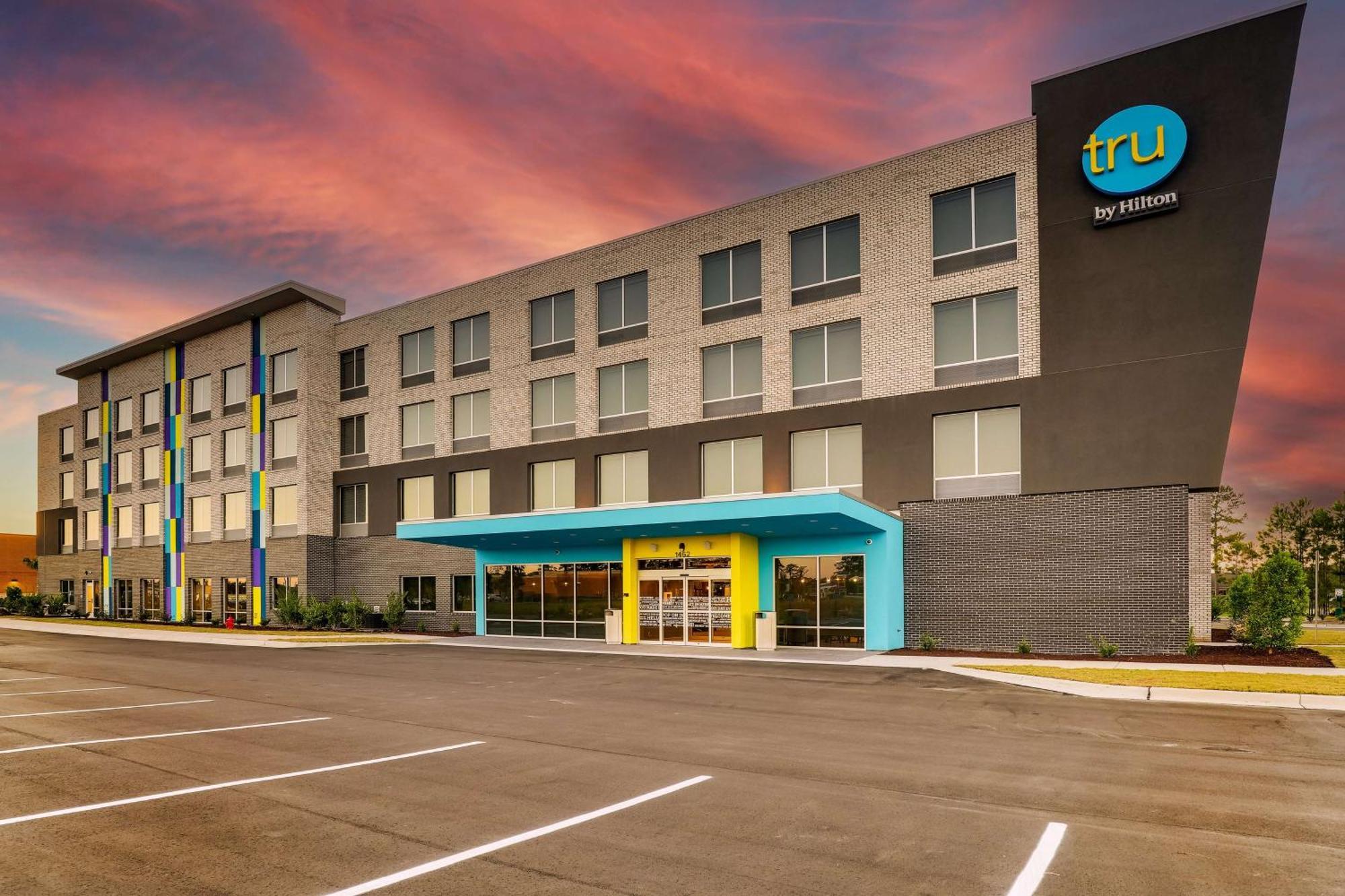 Готель Tru By Hilton Leland Wilmington Екстер'єр фото