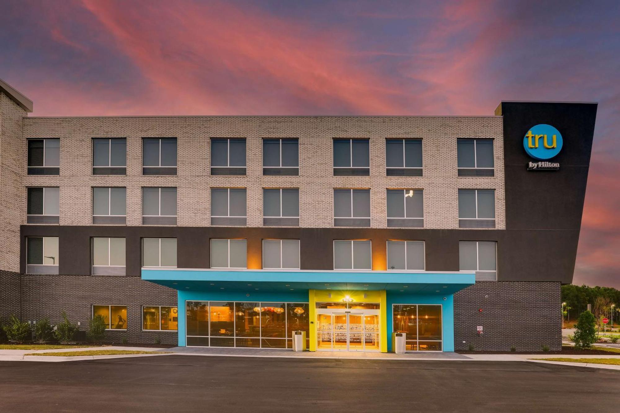 Готель Tru By Hilton Leland Wilmington Екстер'єр фото